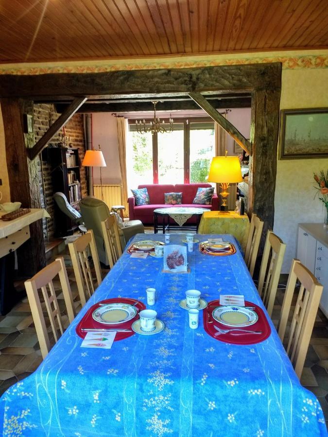 Bed and Breakfast Les Ecureuils Revin  Esterno foto